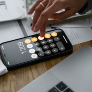 benefits of outsourcing payroll