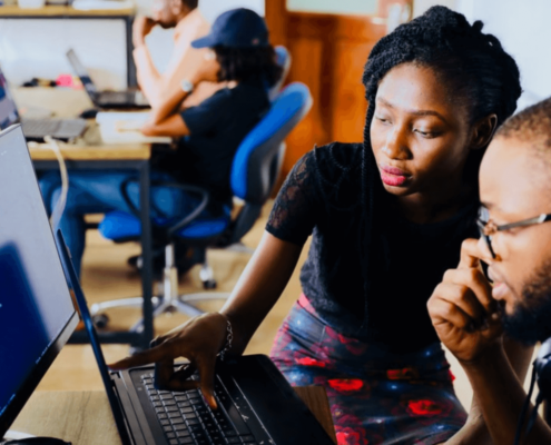 10 Benefits of Outsourcing in SA for International Companies