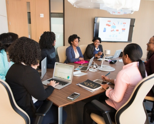 7 Tips for Retaining Top White-Collar Talent