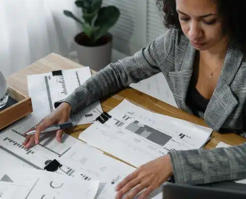 employee benefits in payroll services