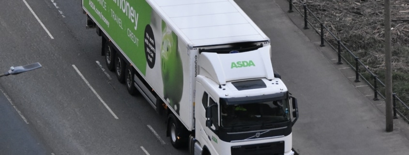 Benefits of Hiring and Retaining Code 14 Truck Drivers